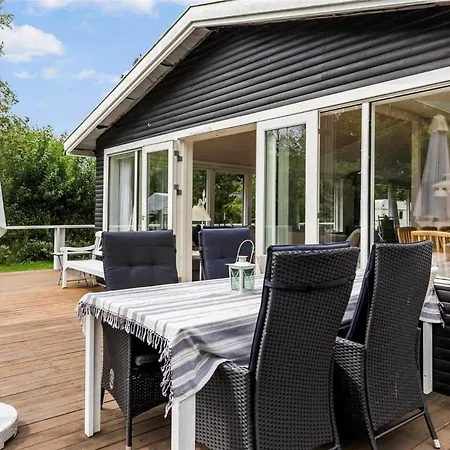 10093-nykobing-sj-enggardsvej-41 * Nakke